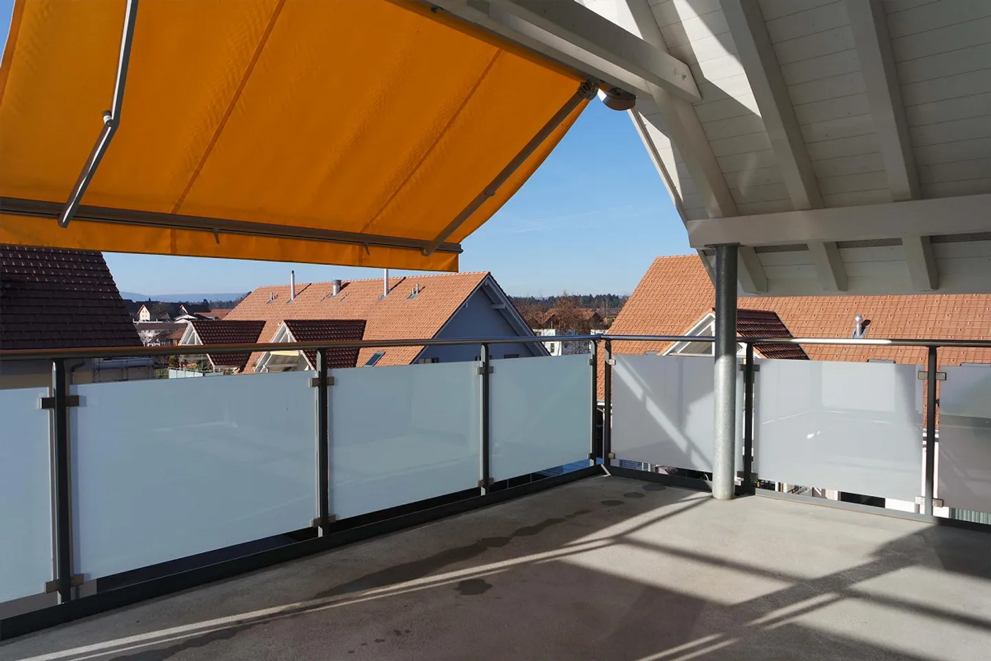 Helle 4.5-Zimmer Familienwohnung mit grossem Balkon - Foto 8 von 11