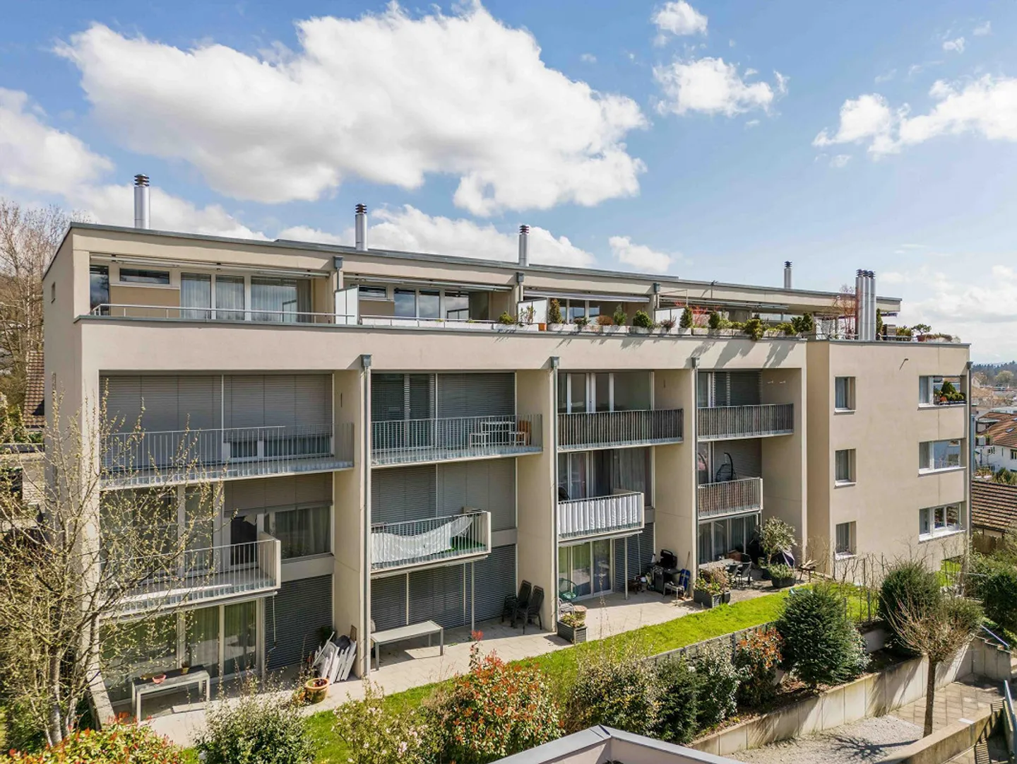 High Comfort and Breathtaking Views - Photo 12 of 13