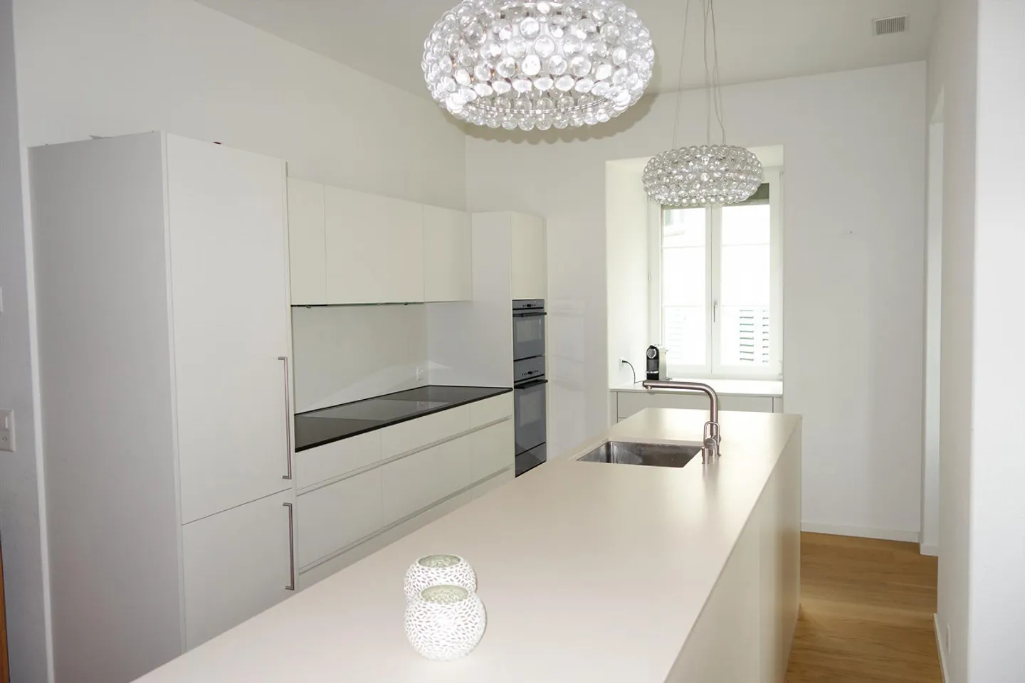 Ampio appartamento duplex di 7,5 stanze 205 m2, alto standard di finitura - Foto 3 di 21