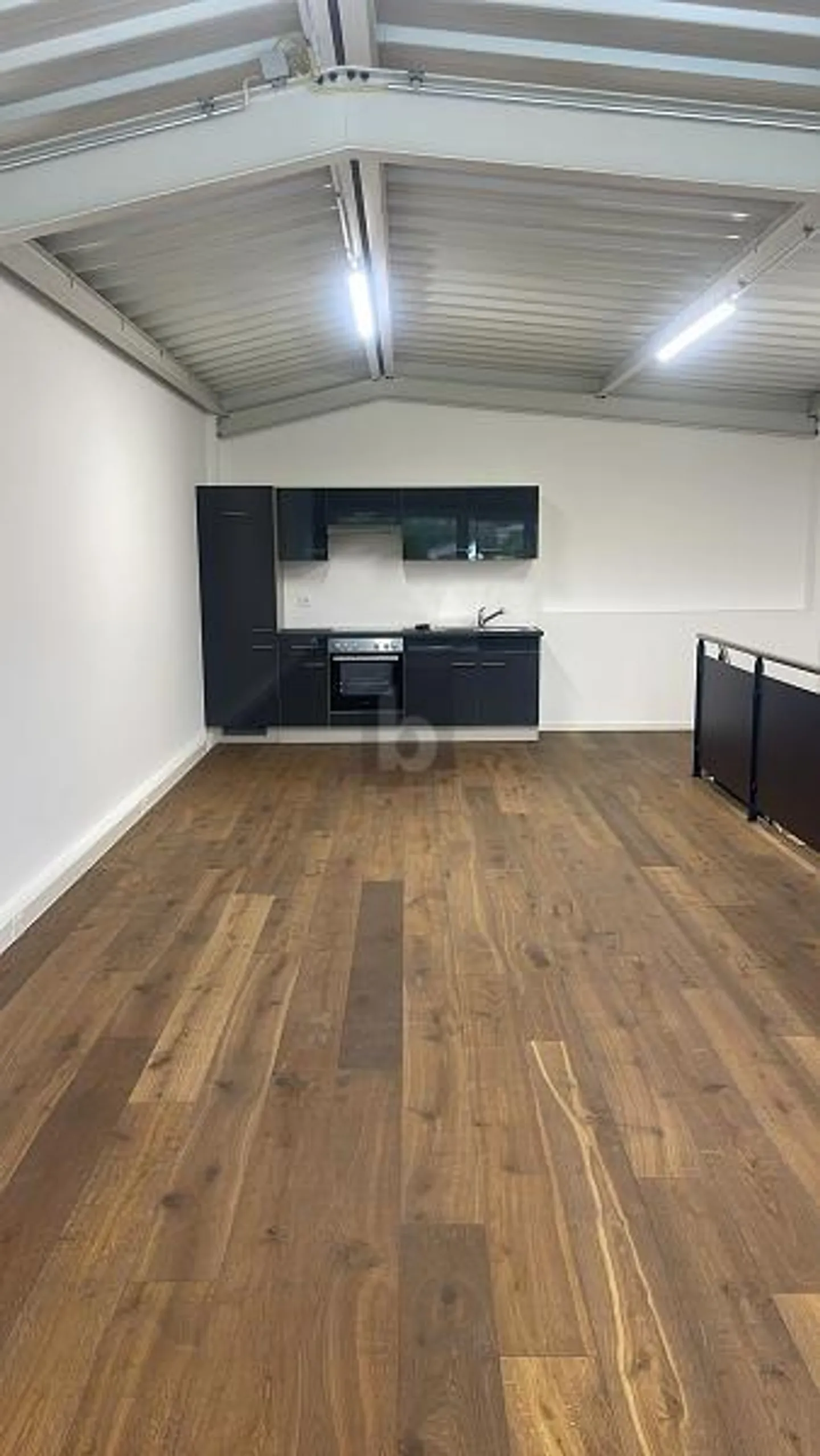 Spazio ufficio in affitto - Foto 3 di 6