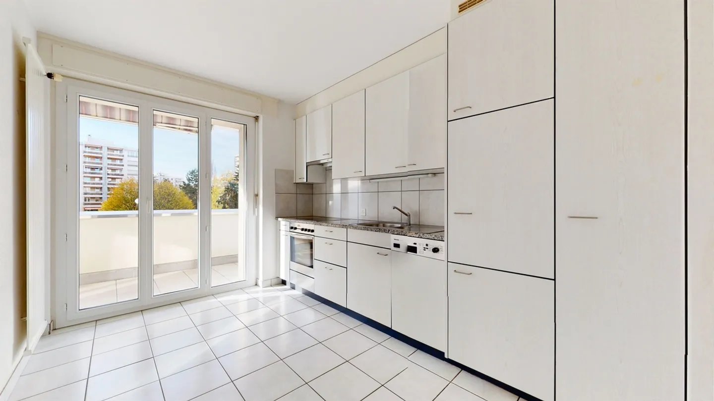 Appartement Charmant à Beaumont - Photo 3 sur 8