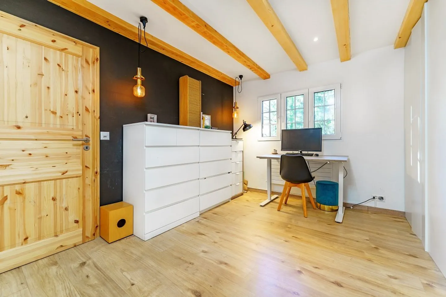 Charming Renovated Chalet - Photo 8 of 13