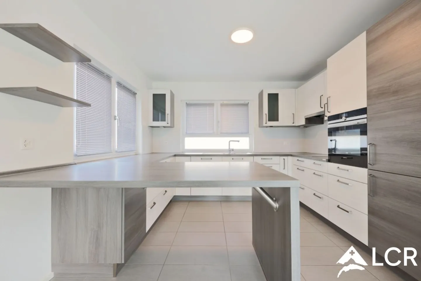 Stepped house for rent - Photo 5 of 11