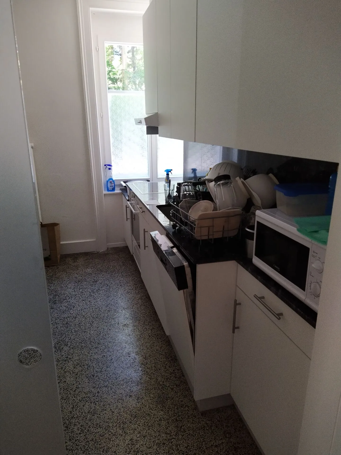 Camera condivisa arredata in appartamento in stile Liberty (2° piano a sinistra stanza 4) - Foto 3 di 5