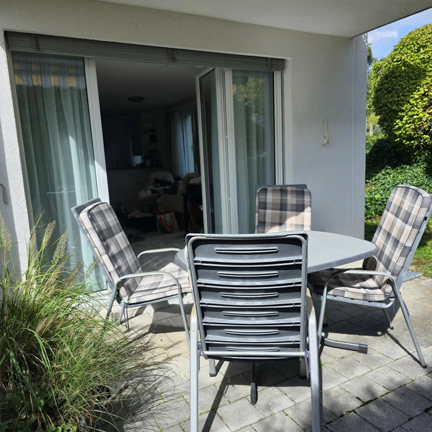 Bright 1.5-room apartment with garden seating area and parking space - Photo 7 of 7