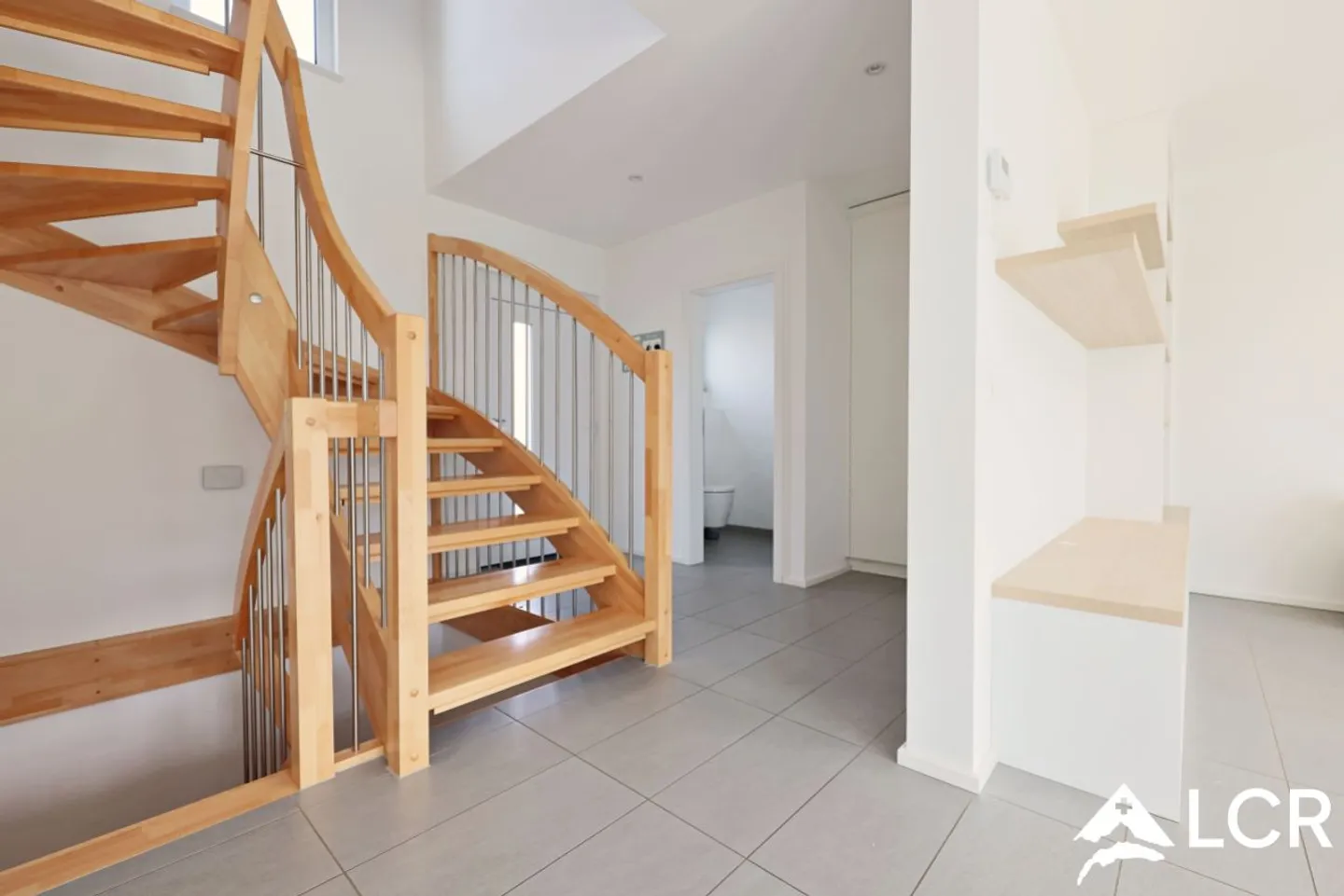 Stepped house for rent - Photo 10 of 11