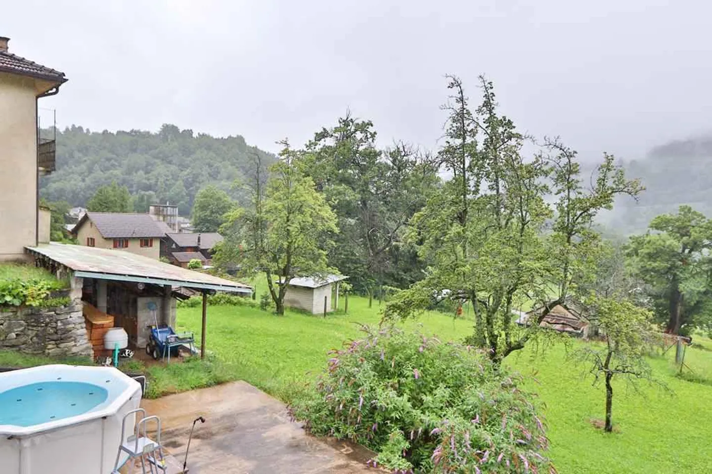 Maison tessinoise de 16 pièces avec 4 appartements avec terrain à bâtir et vue - Photo 21 sur 21