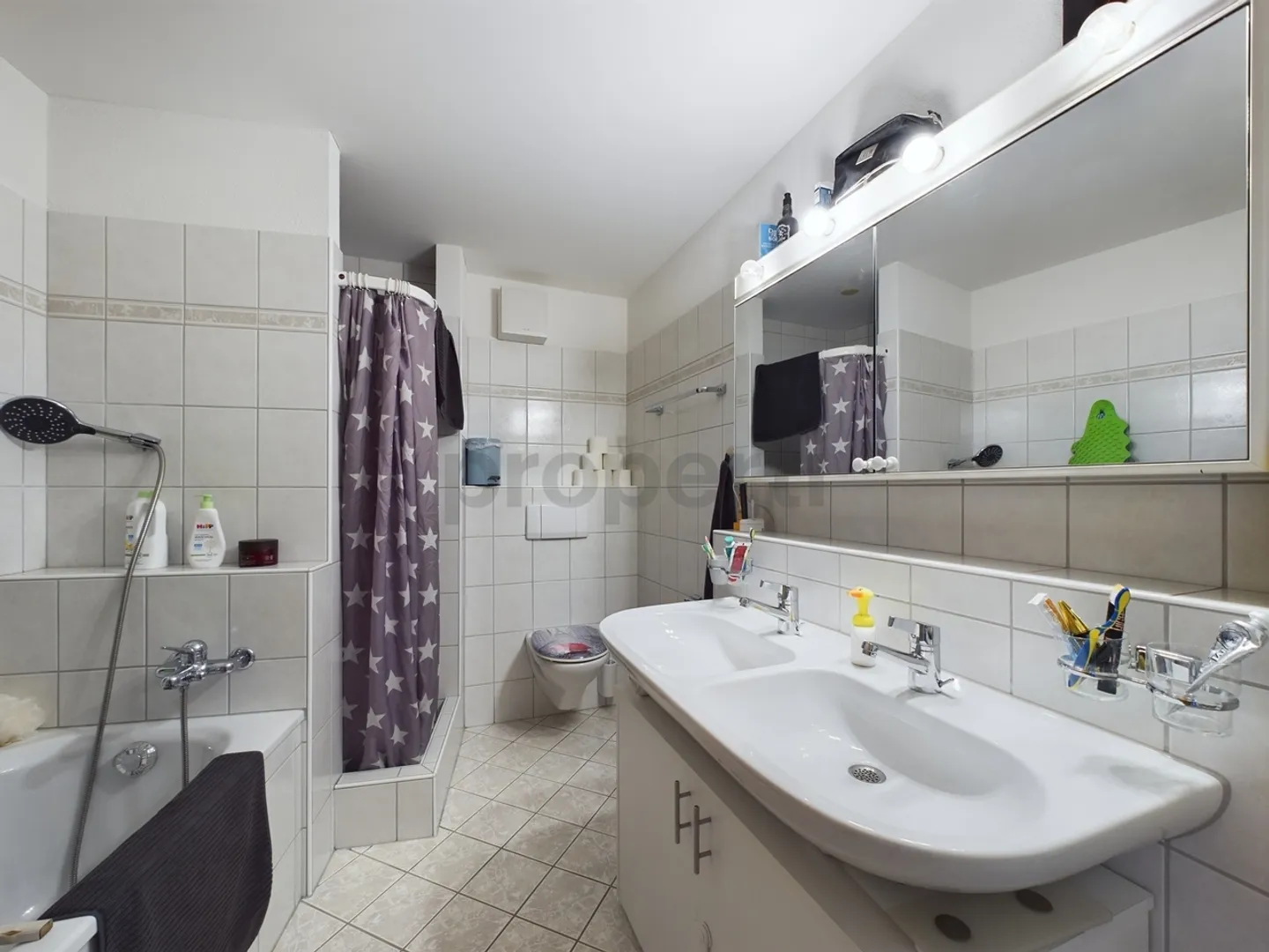 Light-Filled 4.5-Room Apartment in Herisau - Photo 8 of 12