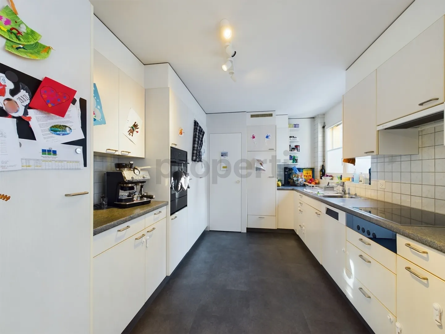 Light-Filled 4.5-Room Apartment in Herisau - Photo 4 of 12