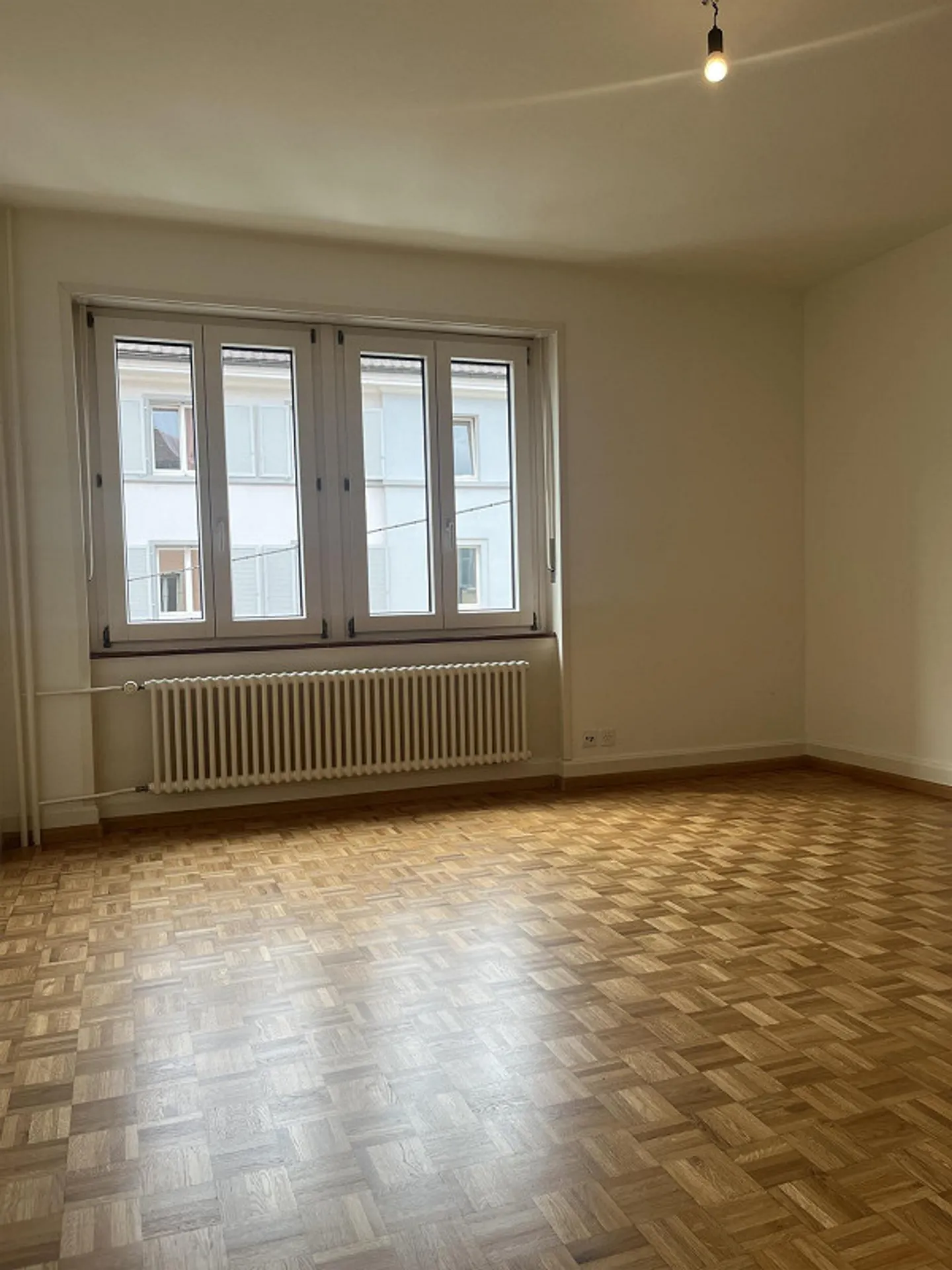 3 camere - Appartamento cooperativo - Foto 4 di 9