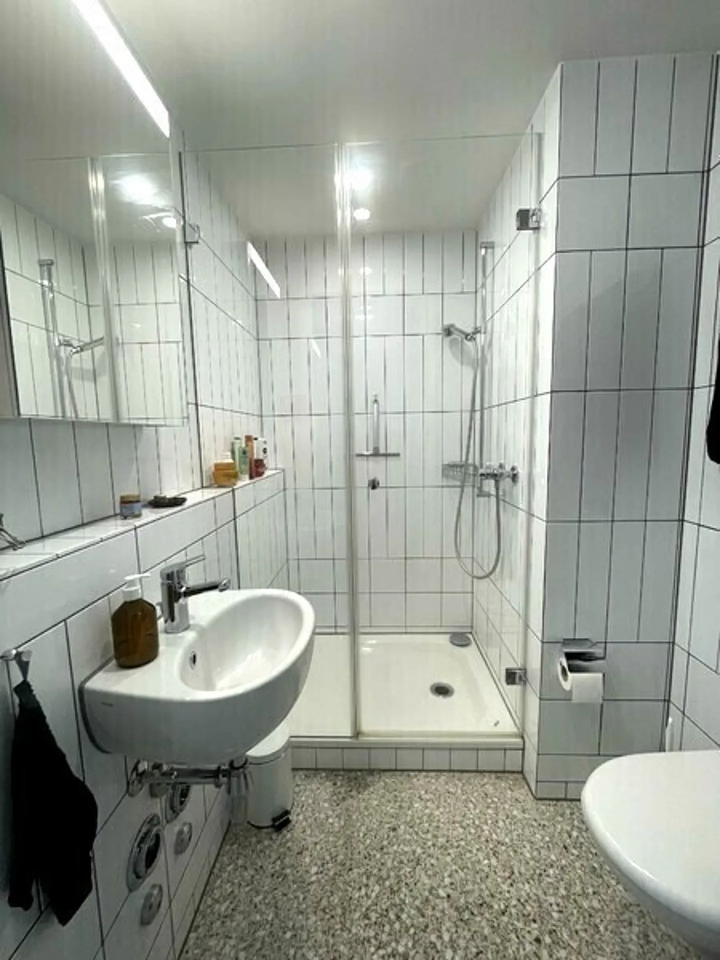 APPARTEMENT 1½ PIÈCE À ZURICH - DISTRICT 3, MEUBLÉ, TEMPORAIRE - Photo 4 sur 5