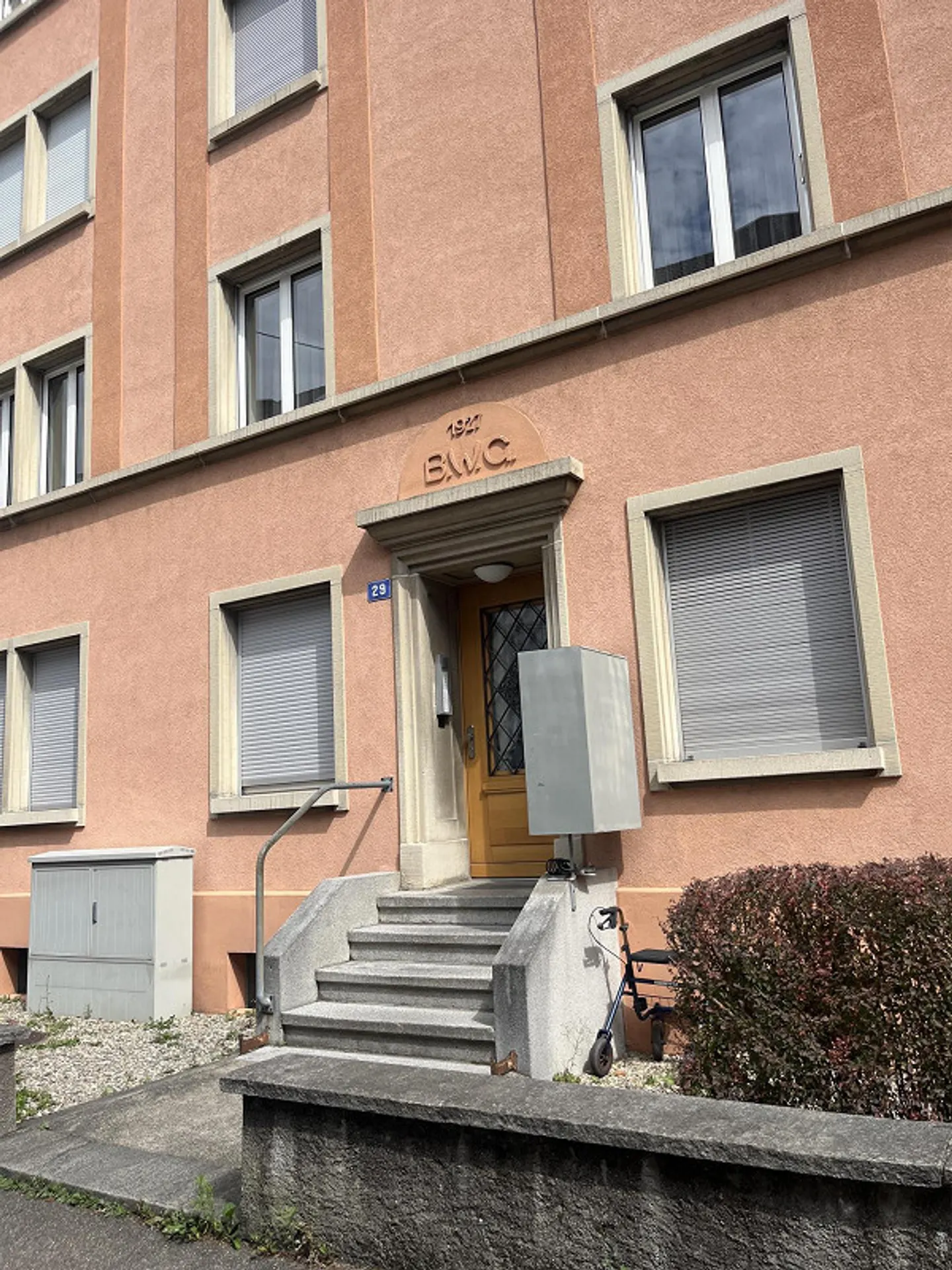 3 camere - Appartamento cooperativo - Foto 1 di 9