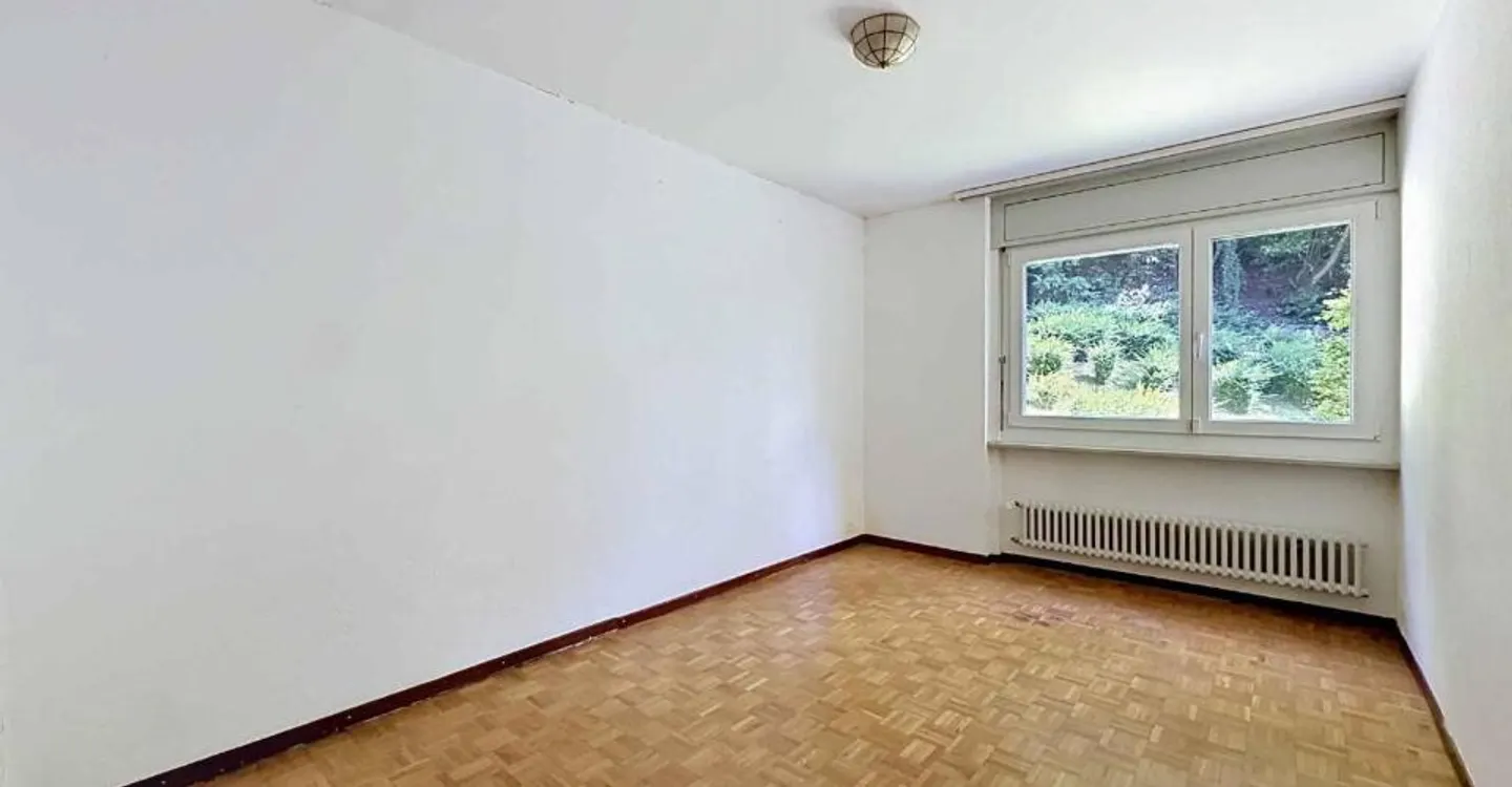 Schöne 4,5-Zimmer-Wohnung mit Terrasse und Garten - Foto 6 von 9
