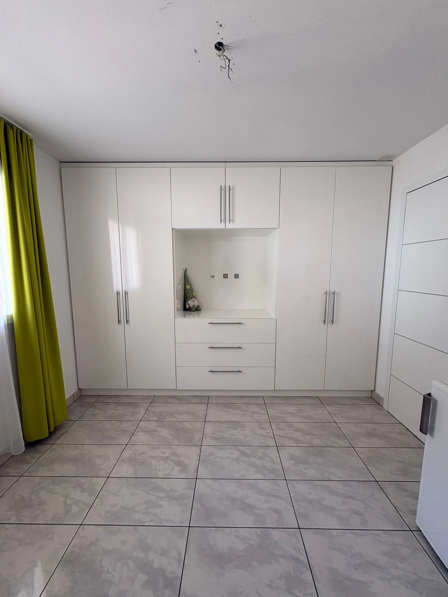 Élégance et tranquillité : 5,5 pièces à Grono avec vue sur le paysage ! - Photo 8 sur 15