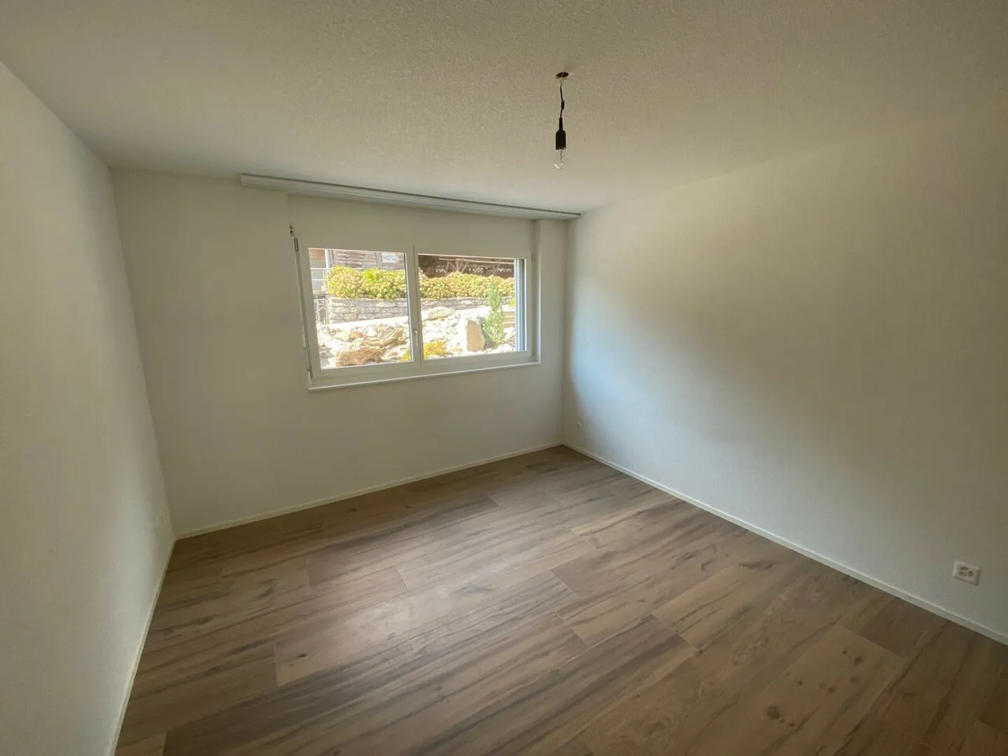 Ampio e moderno appartamento di 4,5 stanze al 1° piano, finiture interne di alta qualità - Foto 8 di 12