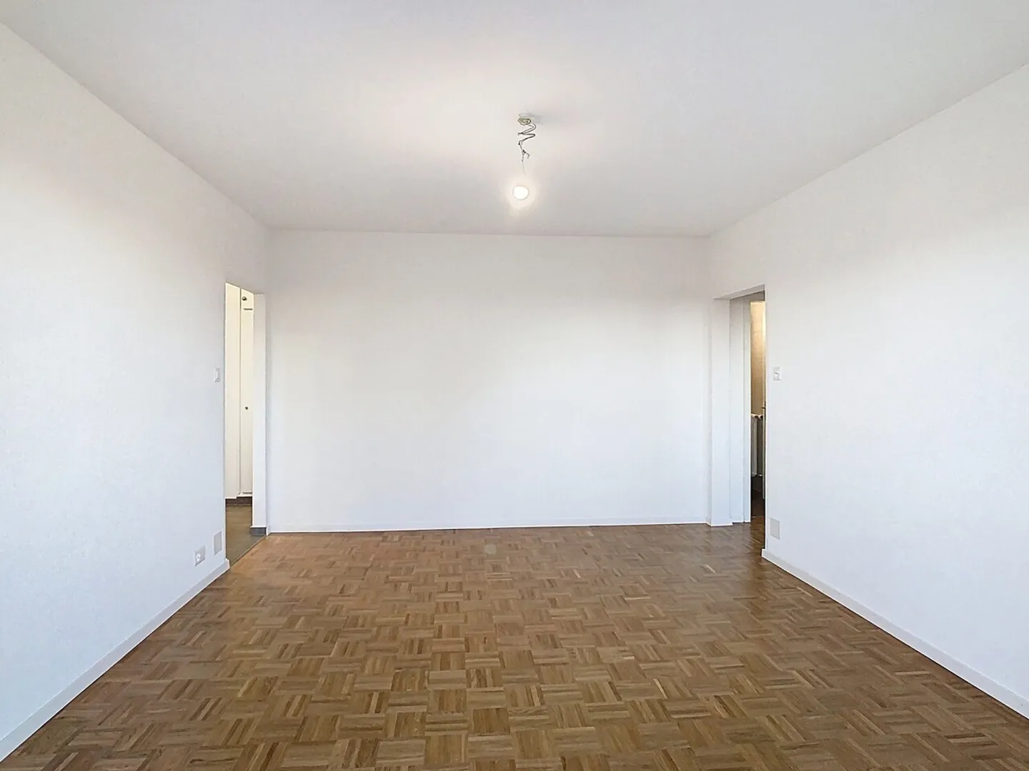 Charmante Unterkunft sehr gut gelegen und komplett renoviert - Foto 2 von 11