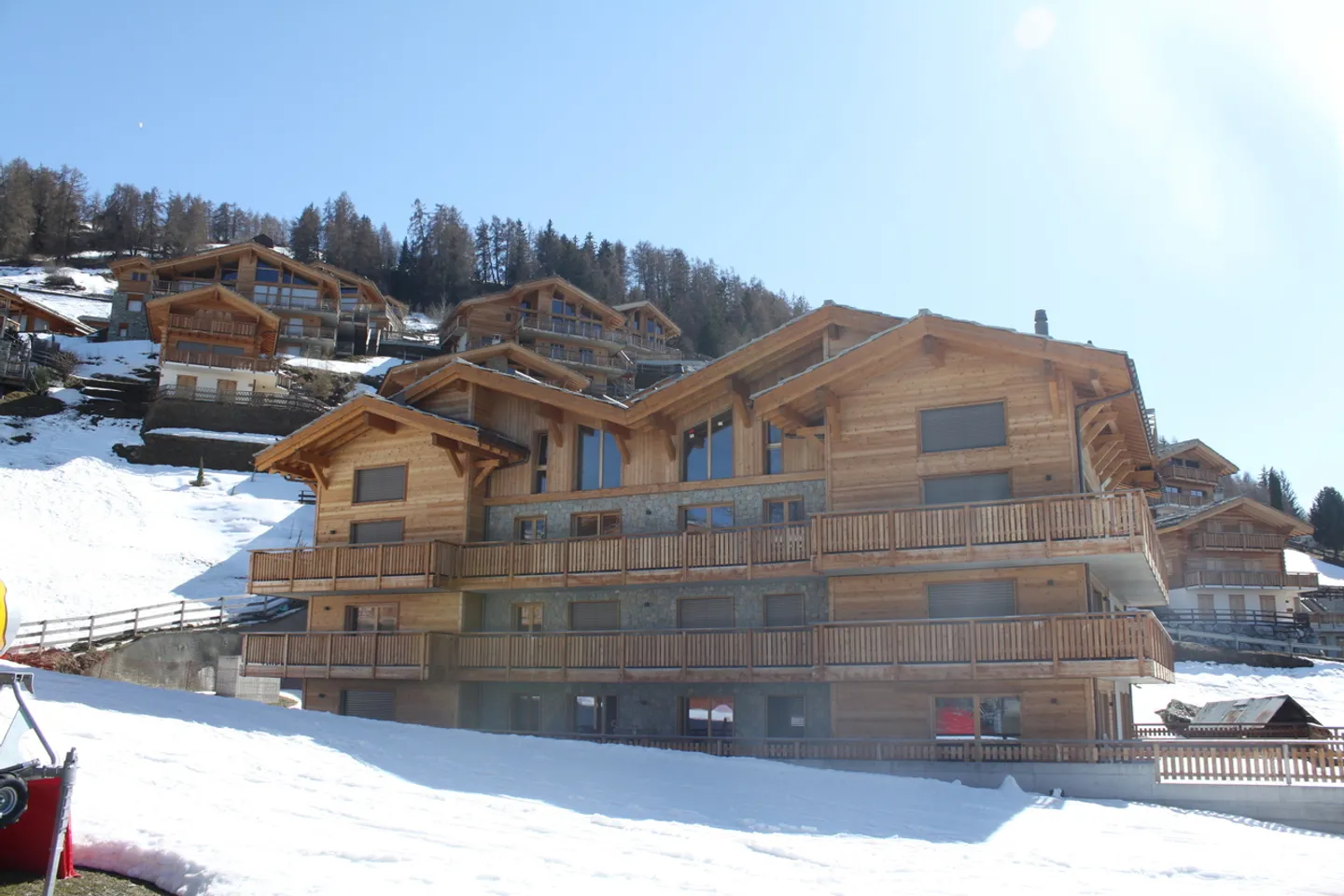 Ski in Ski out Apartment in Veysonnaz, 1st Floor - Photo 1 of 5