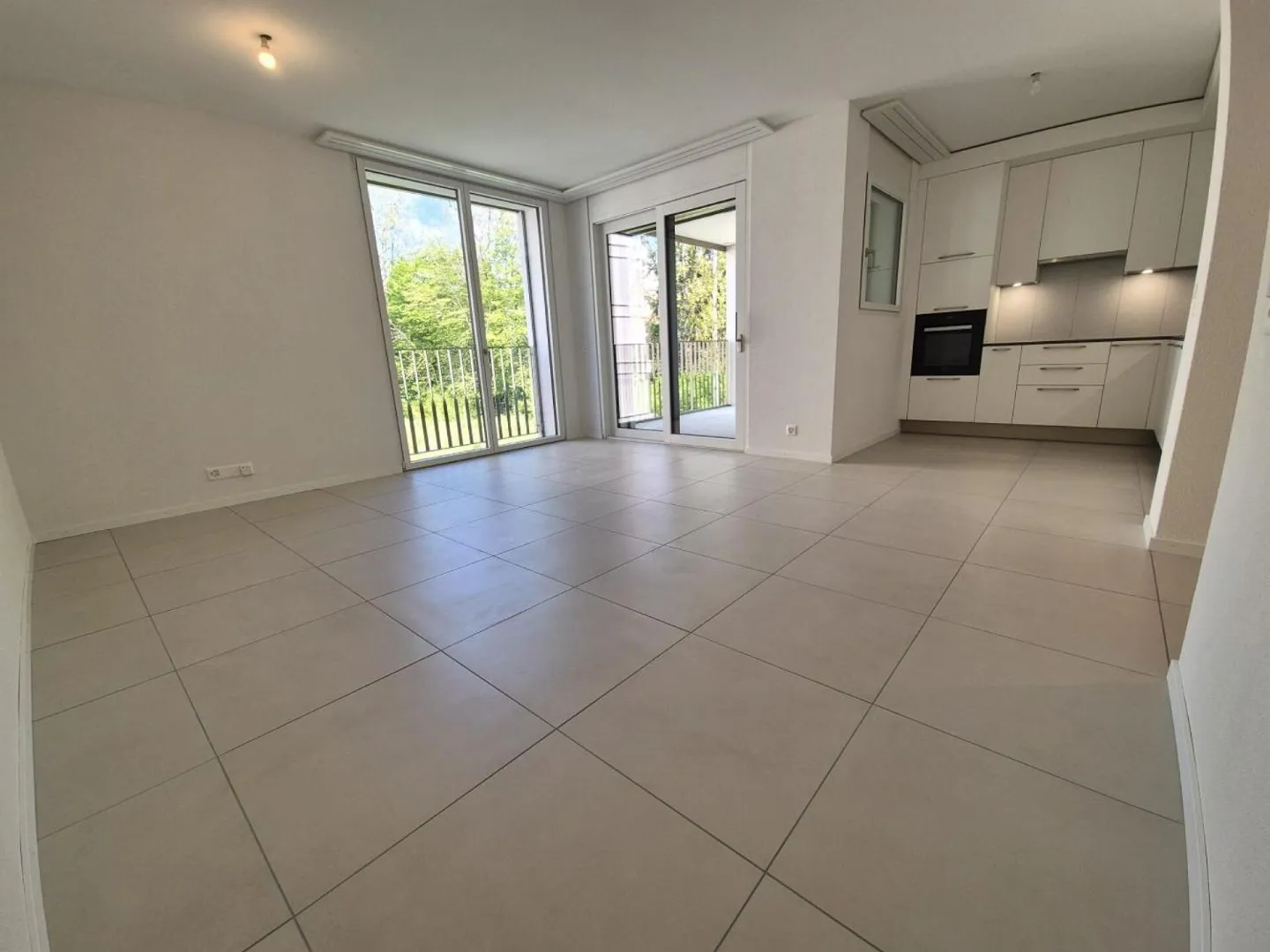 Berges 3 - 2.5 room apartment on the 1st floor - Photo 2 of 7