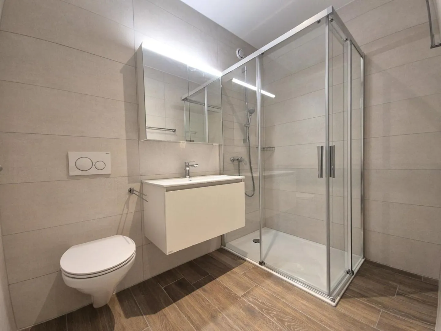 Berges 3 - 2.5 room apartment on the 1st floor - Photo 5 of 7