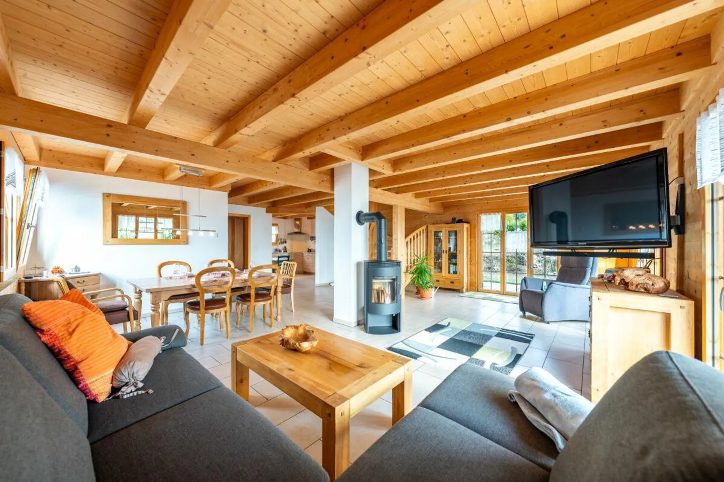 Exklusives Chalet mit atemberaubendem Blick - Foto 3 von 13