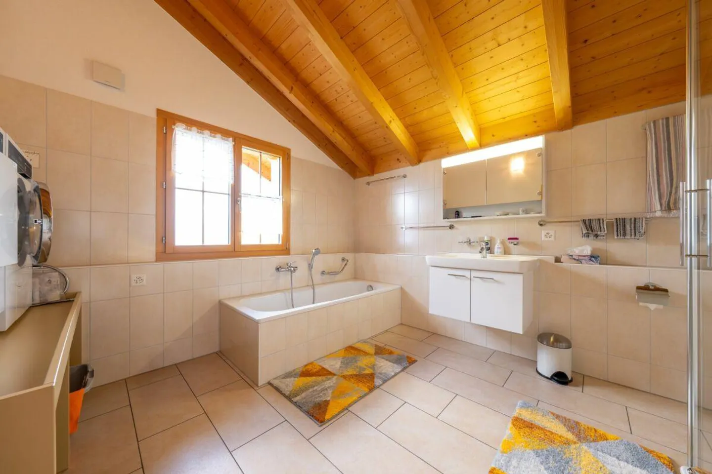 Exklusives Chalet mit atemberaubendem Blick - Foto 8 von 13