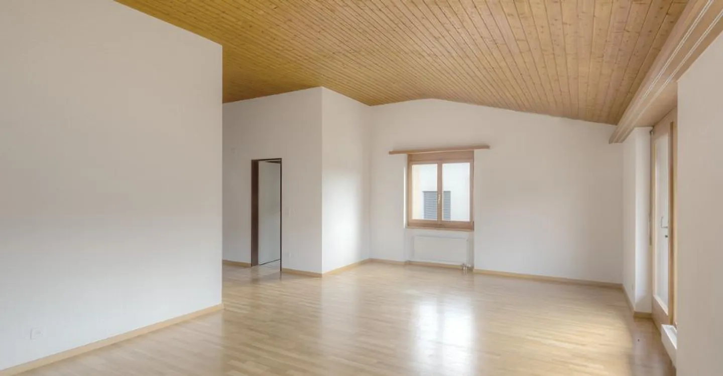 Sonnige 4½ Zimmer Wohnung - Foto 2 von 10