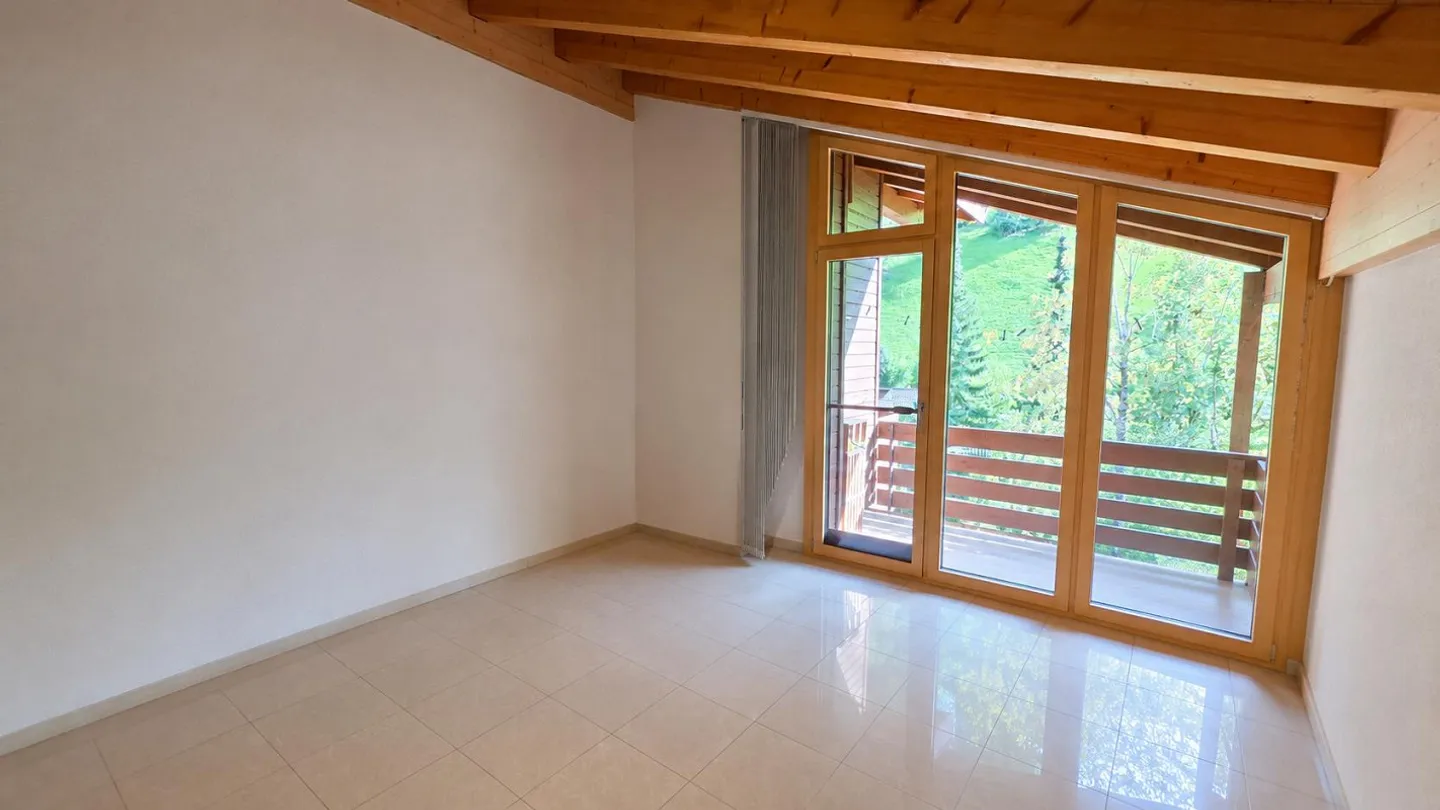 Spacious, bright 3.5-room maisonette attic apartment in a central location - Photo 5 of 6