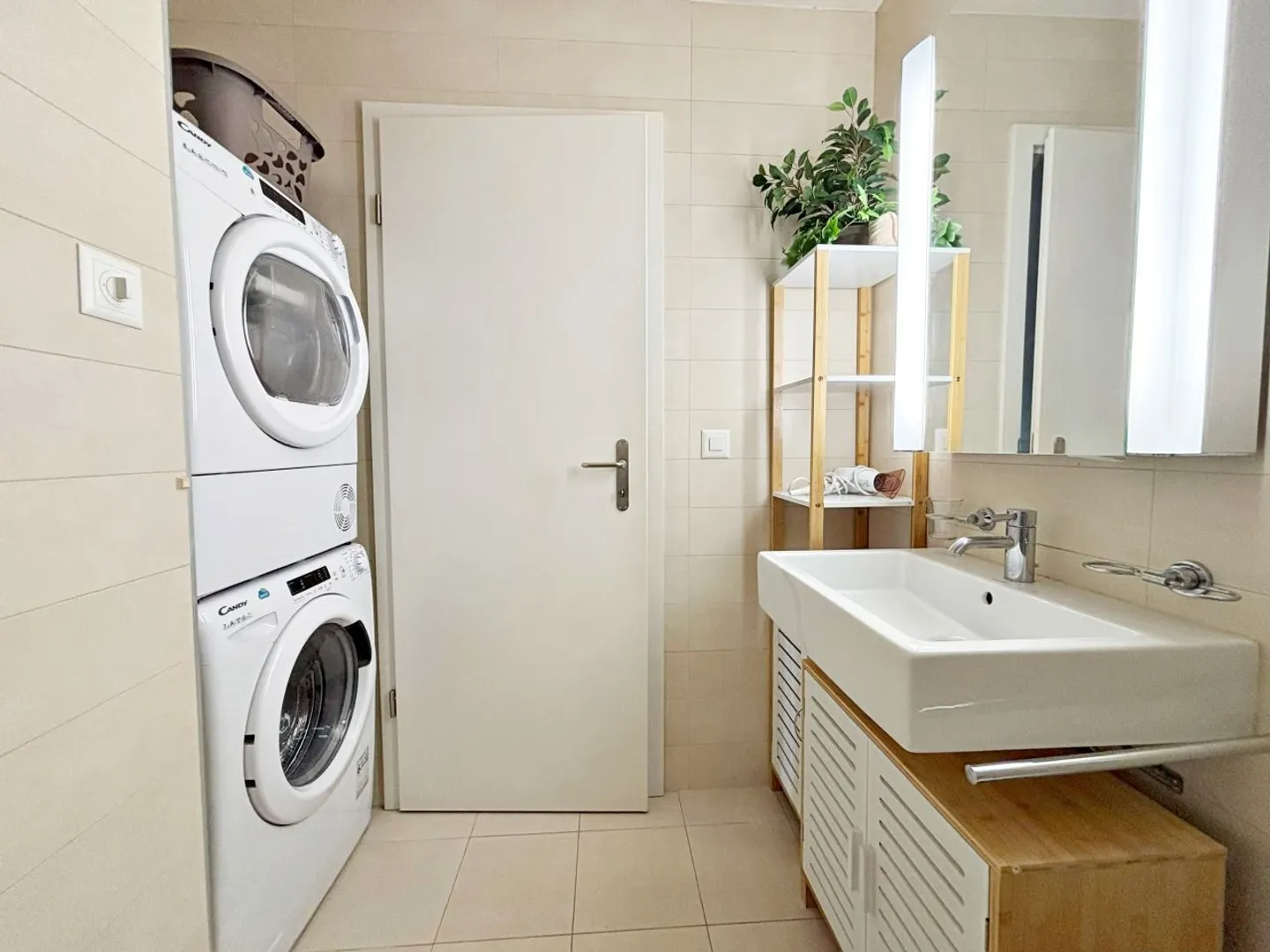 Appartamento ammobiliato in affitto - Foto 10 di 13