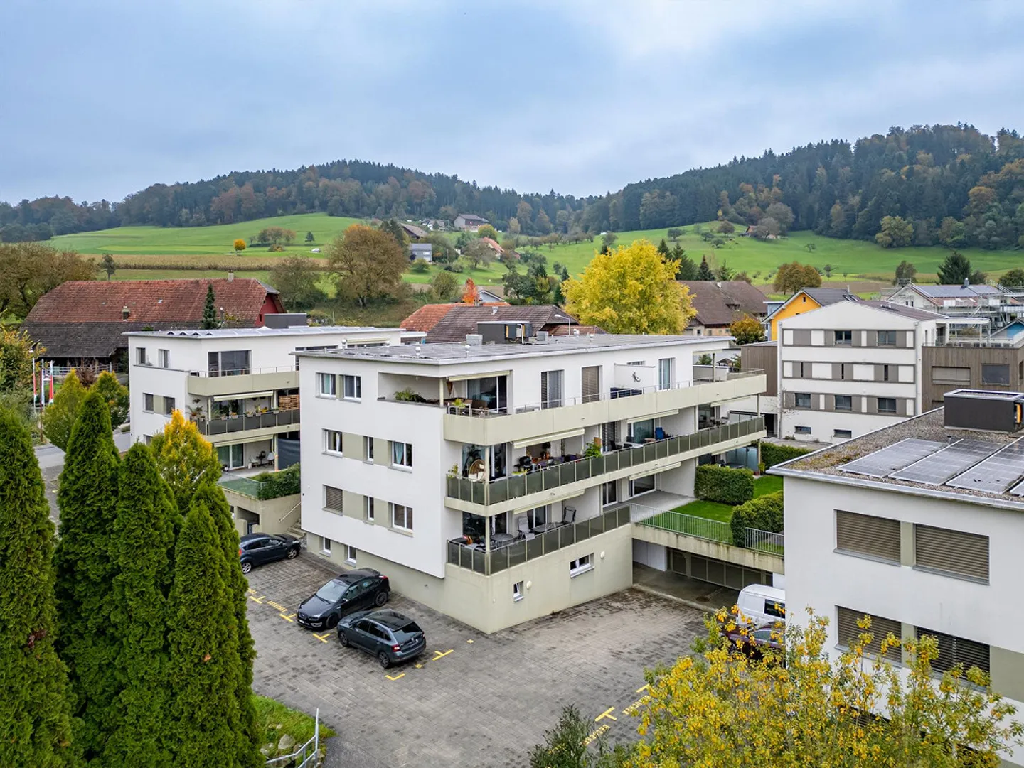 Attractive 3.5-room apartment in Altbüron - Photo 1 of 11