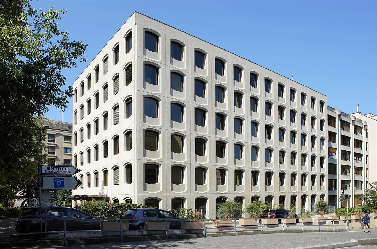 Storage unit - Photo 1 of 2