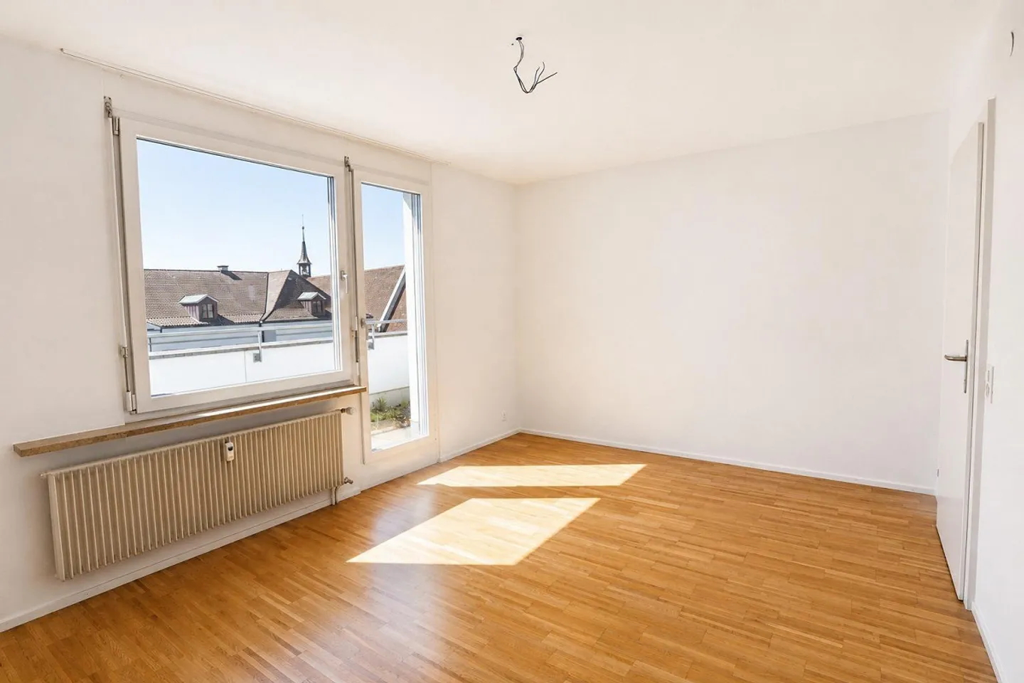 Modern 3-room penthouse with two roof terraces in a central location... - Photo 5 of 9