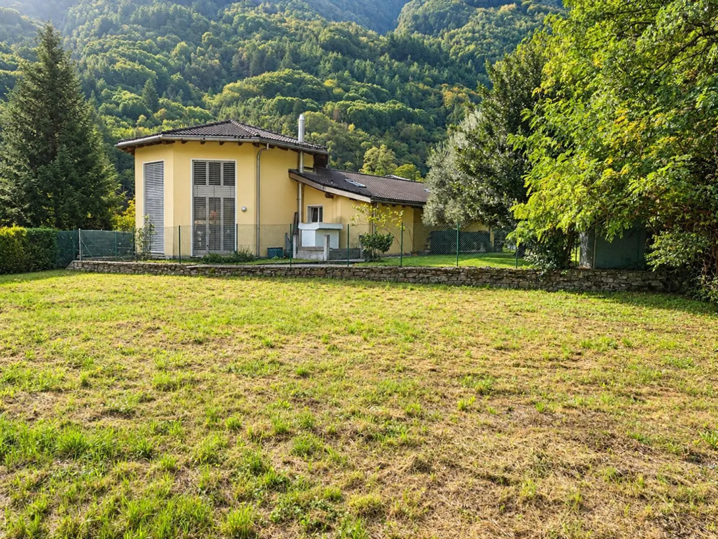 Bauland mit Gebäude von 629 m2 / Bauland von 629 m2 ... - Foto 5 von 15