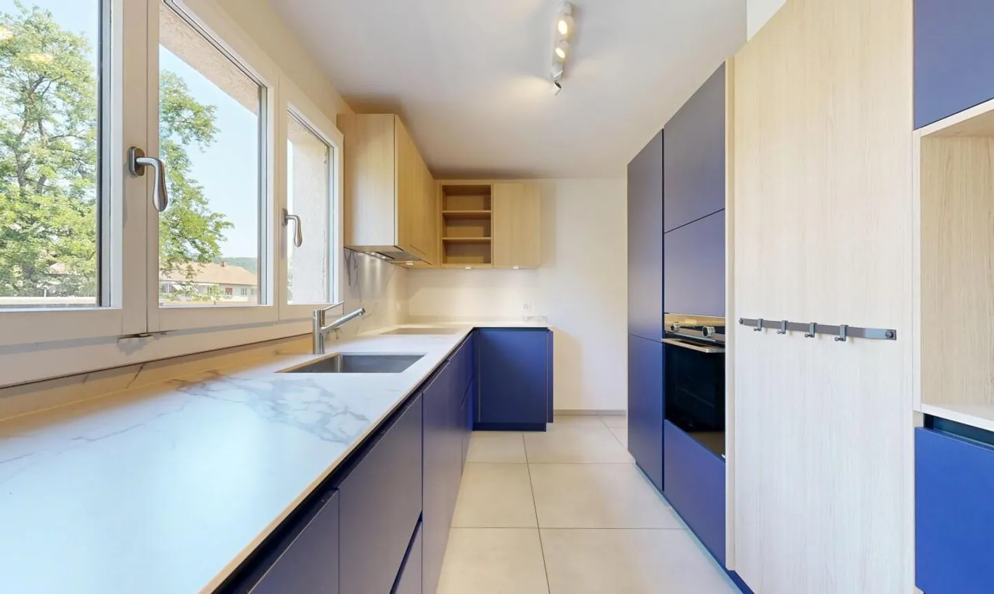 Attique-Maisonette avec Galerie, Terrasse et beaucoup de vie privée - Photo 8 sur 13