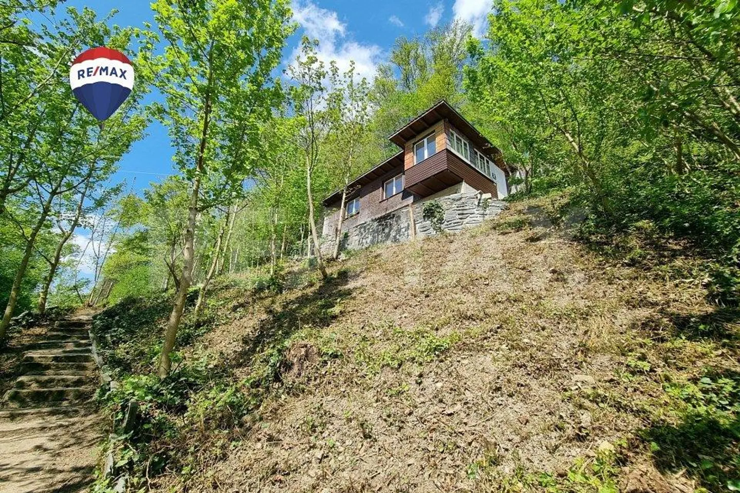 Gepflegtes Wochenendhaus mit diversen Nutzungsmöglichkeiten - Photo 1 of 10