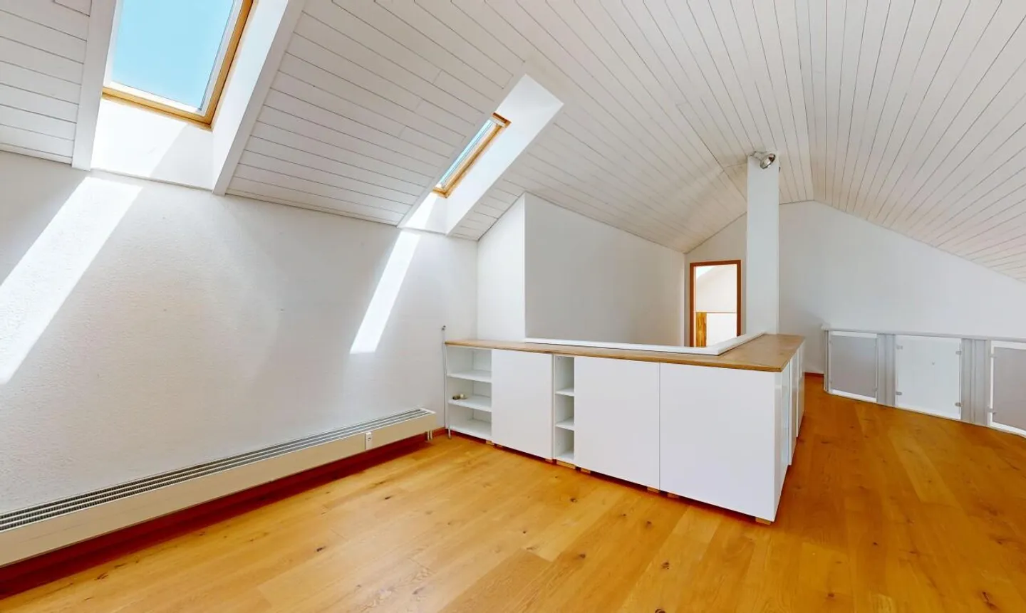 Attique-Maisonette avec Galerie, Terrasse et beaucoup de vie privée - Photo 11 sur 13