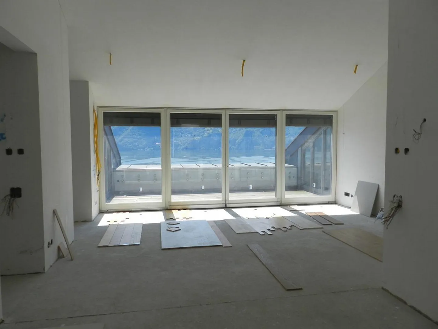 Penthouse for sale - Photo 3 of 3