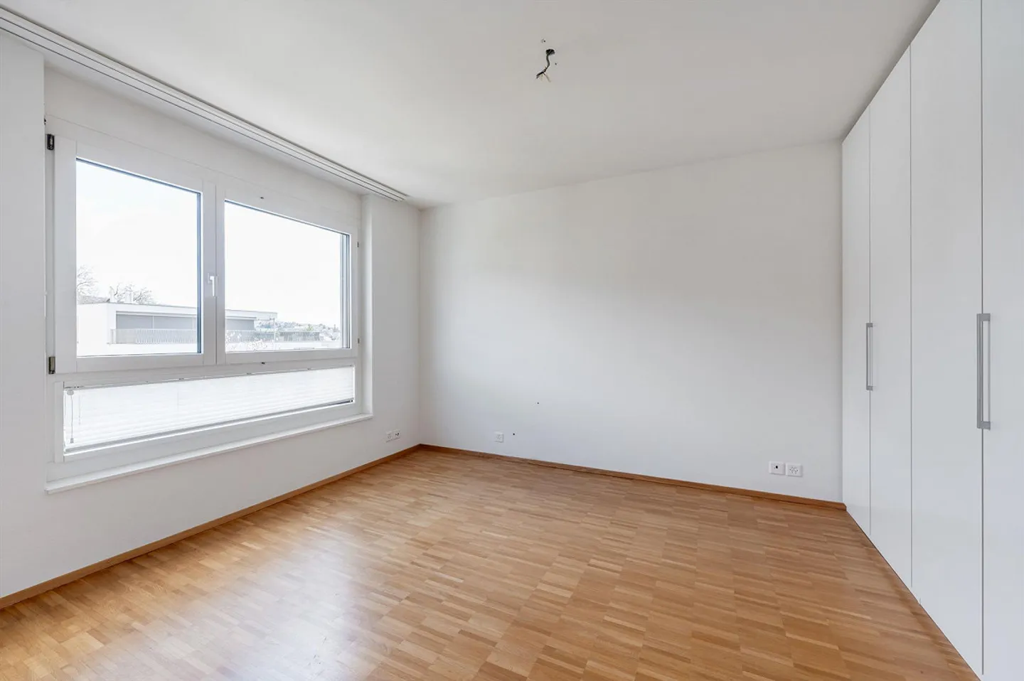 High Comfort and Breathtaking Views - Photo 6 of 13