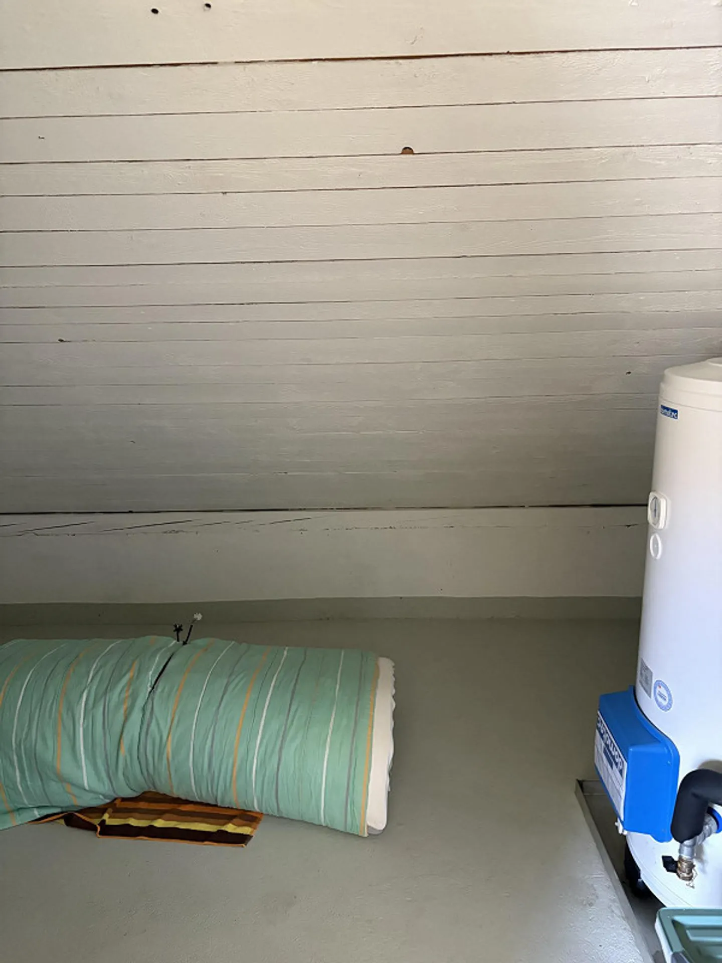 Appartement sous les combles de 2 pièces au 3ème étage - Photo 10 sur 10