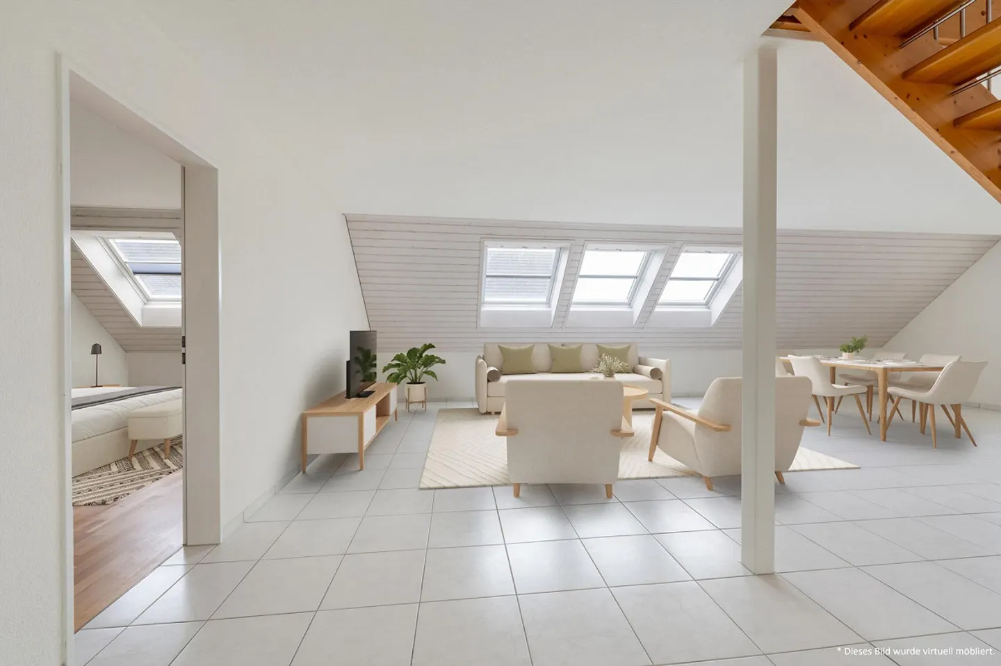 Geräumige Wohnung mit Loggia - Foto 2 von 10