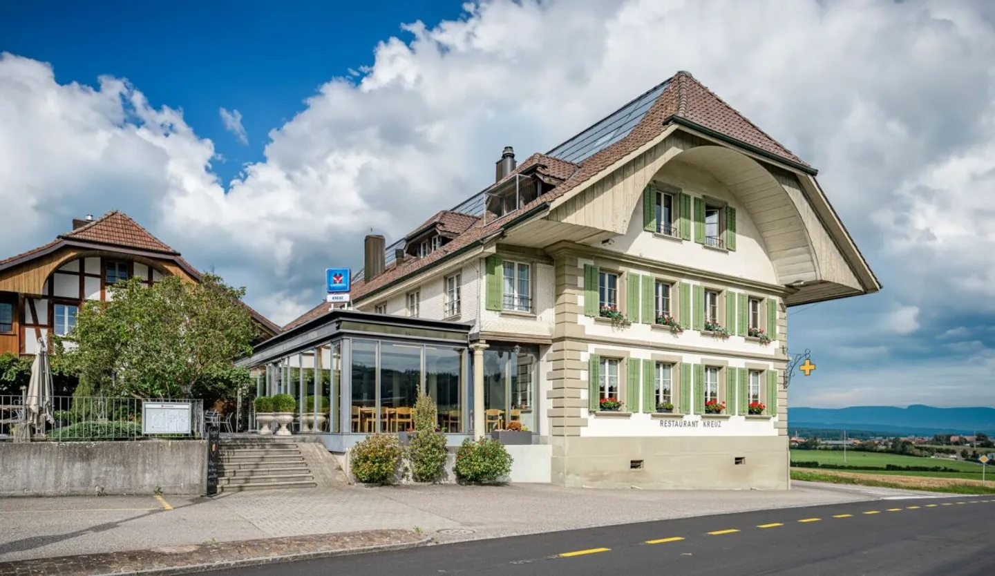 Mischgenutztes Gebäude kaufen - Foto 5 von 7