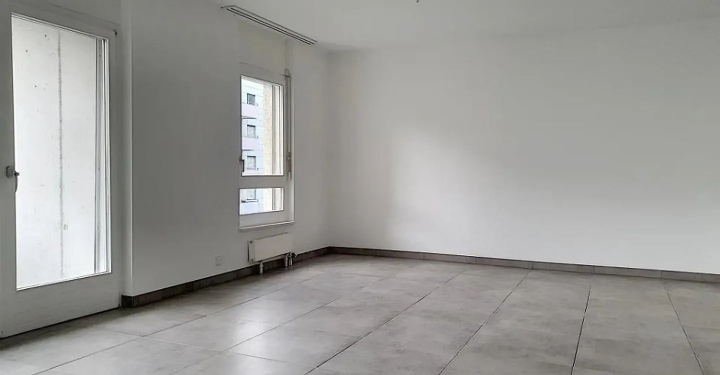 Appartement rénové à Sion - Photo 3 sur 12