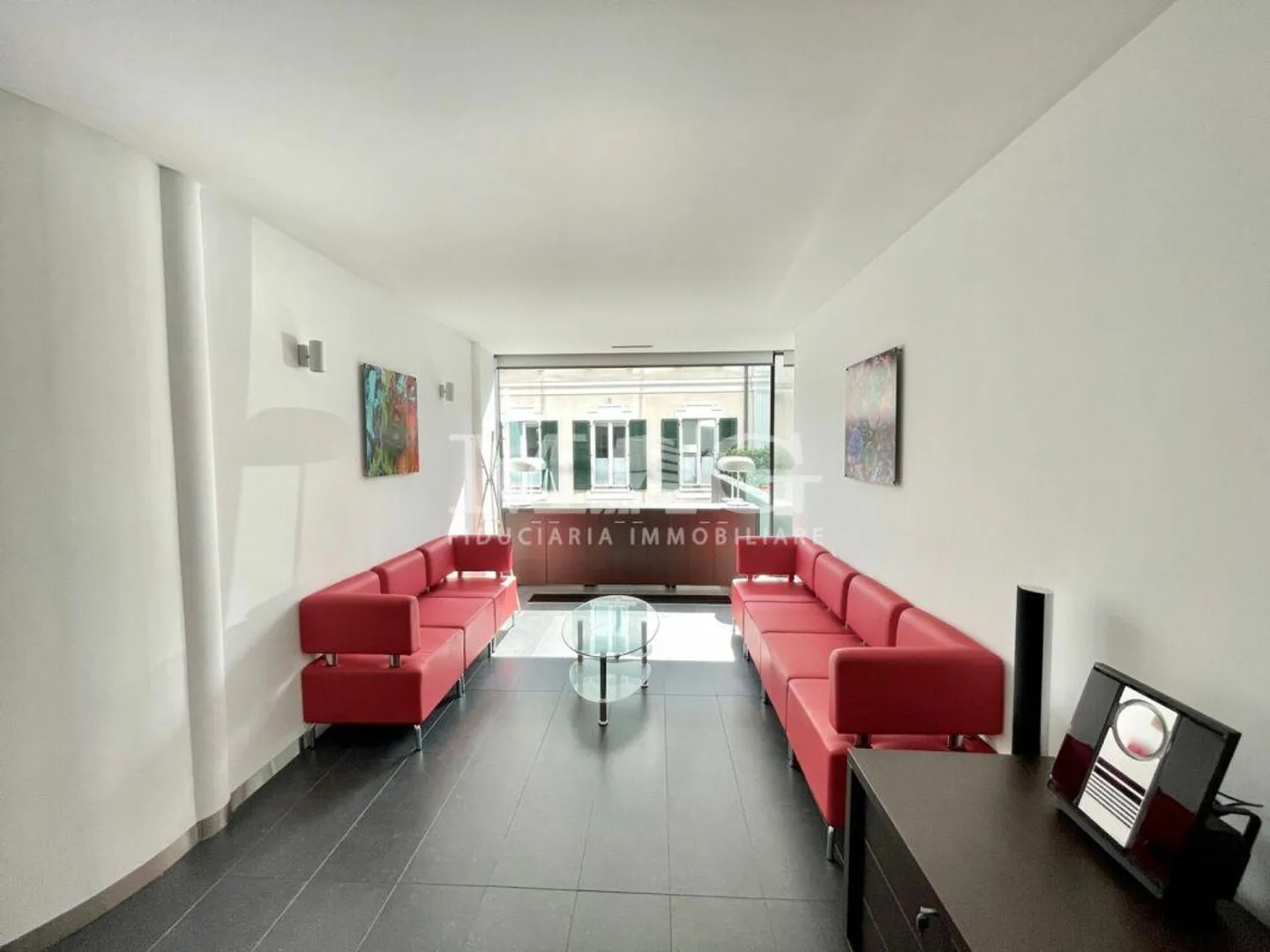 Lugano, Paradiso: Ufficio moderno, super tecnologico e sostenibile con vista lago, 4 stanze - Foto 2 di 4