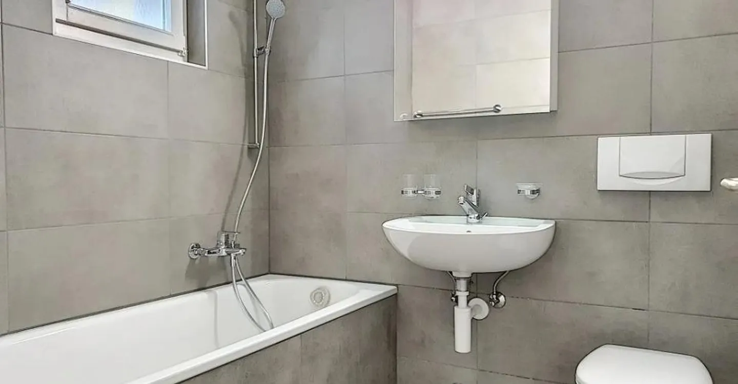 Appartement rénové à Sion - Photo 8 sur 12