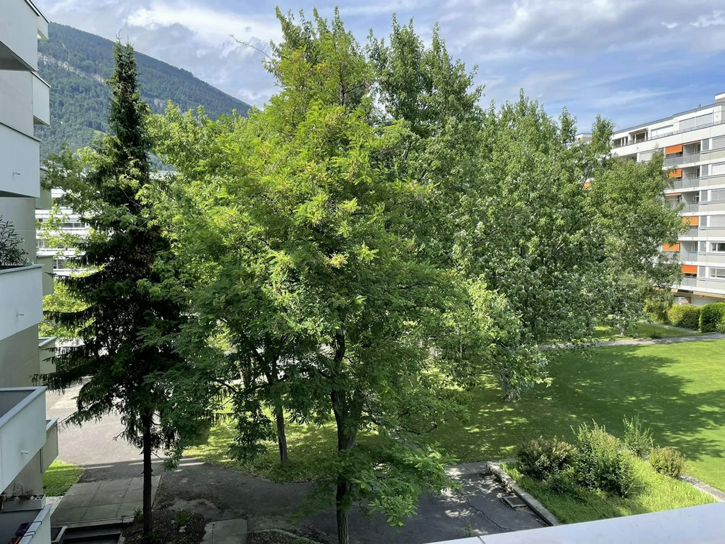 Appartement lumineux de 3,5 pièces dans le quartier populaire de Lacuna - calme, vert... - Photo 11 sur 12