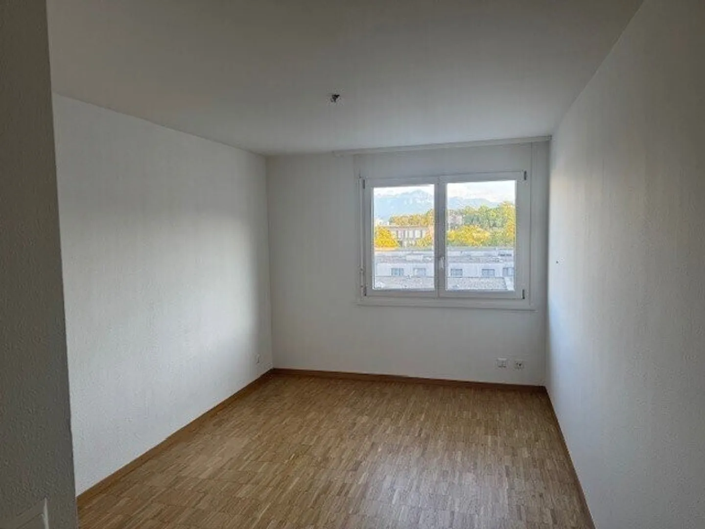 Appartamento in affitto - Foto 3 di 8