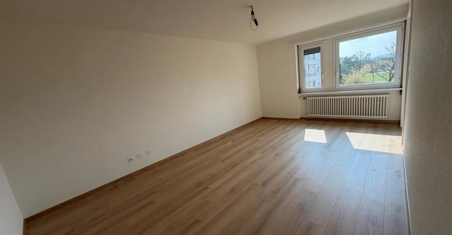 Wohnung mieten - Foto 2 von 4