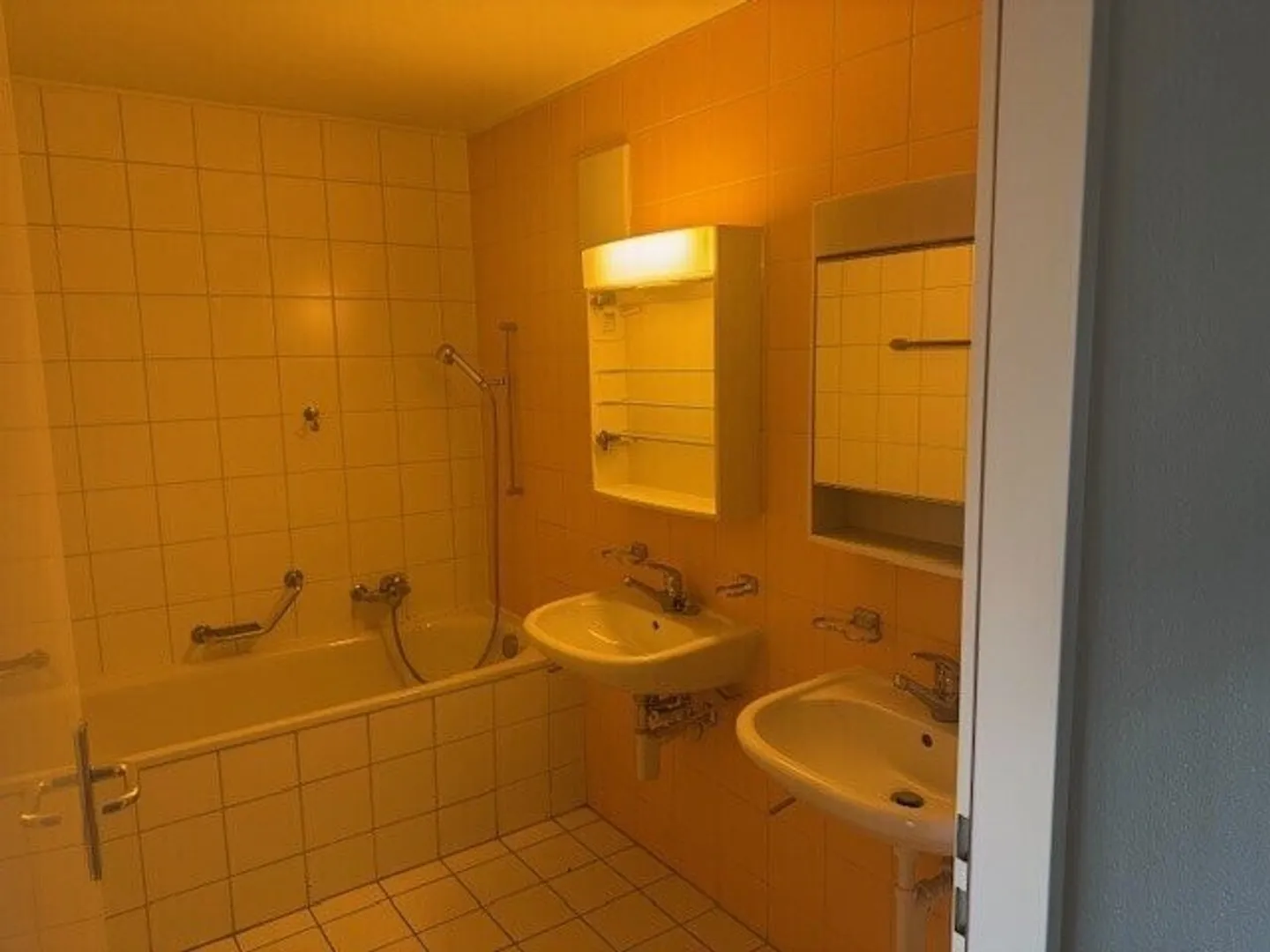 Appartamento in affitto - Foto 6 di 8