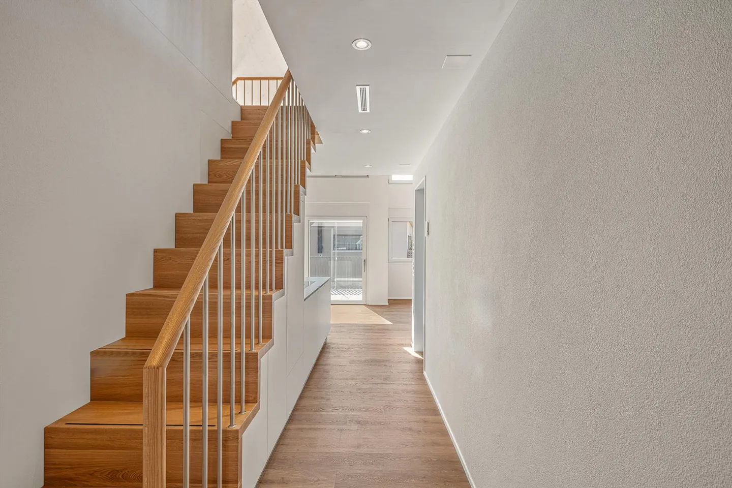 Exclusive 5.5-room maisonette apartment (West) - Living on two floors - Photo 7 of 14