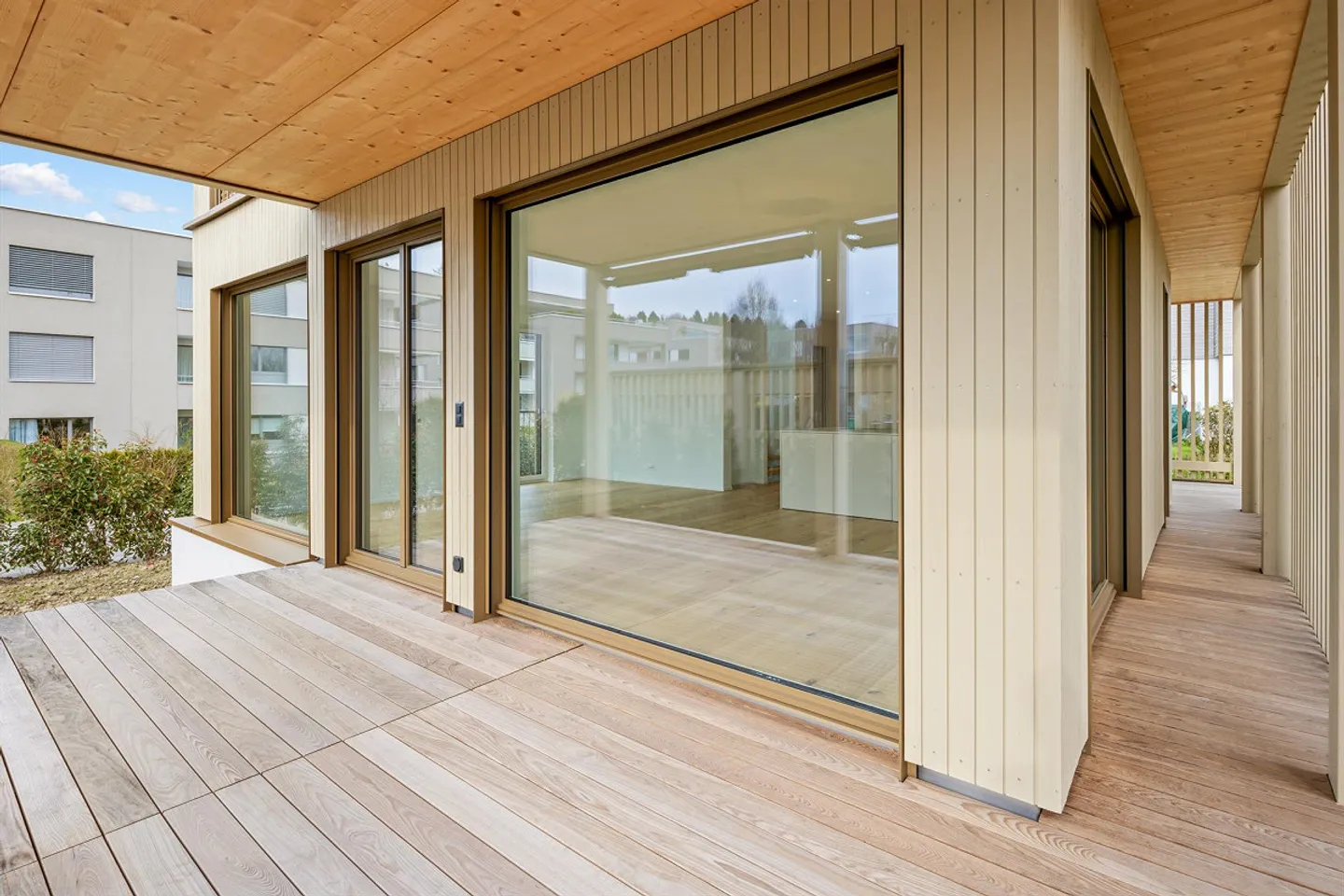 Detached single-family house in a family-friendly location - Photo 4 of 7