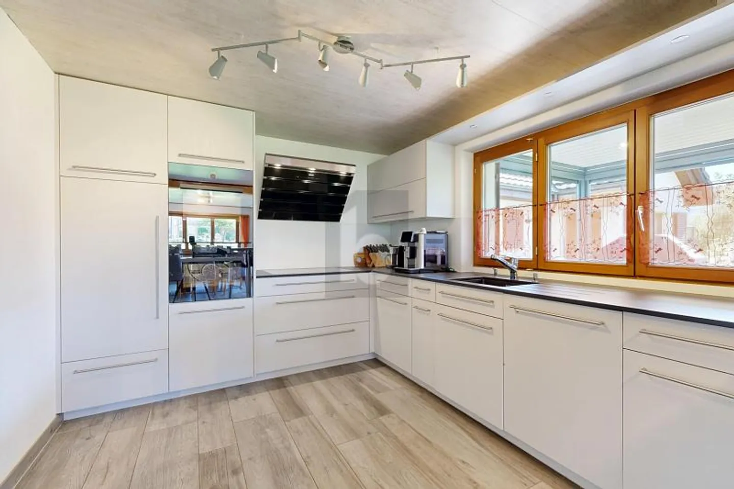 Charming Detached House in Courgenay - Photo 2 of 6